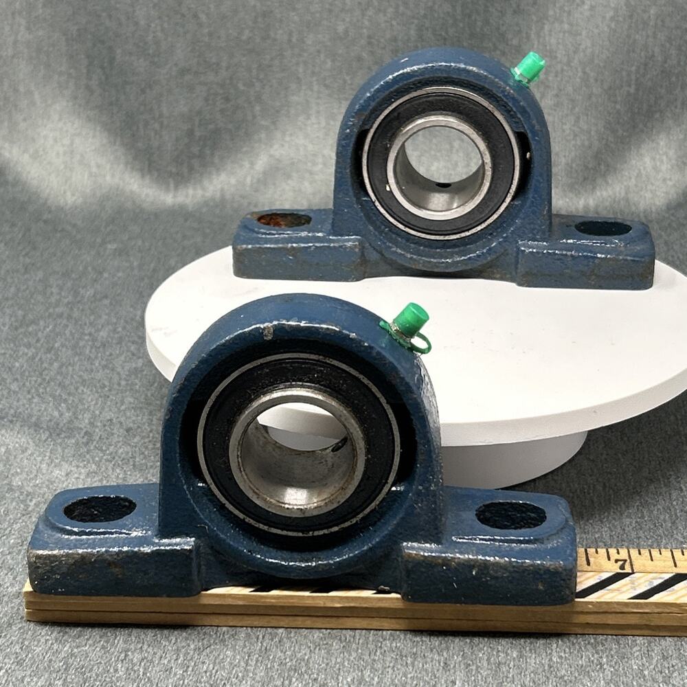 P206 Pillow Block Bearings 30mm Bore Cast Iron Housing Grease Fittings Set of 2
